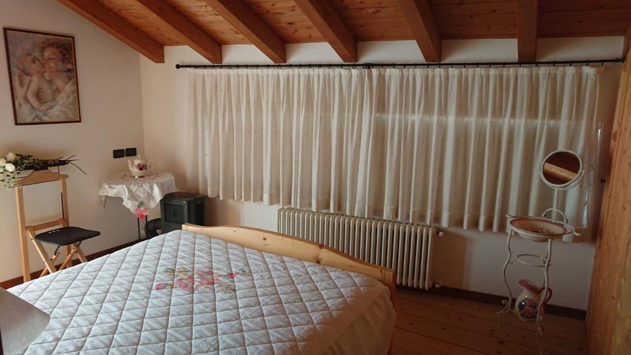 Вилла Casa Delle Rose Тельо Экстерьер фото
